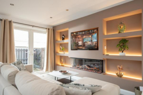 Cosy Modern City Centre 2 Bed Apartment